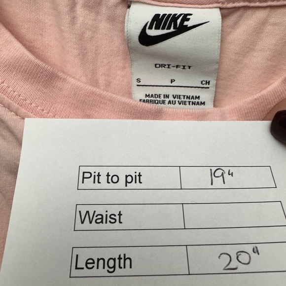 💎 Nike Sleeveless Loose Fit Top - Picture 9 of 10